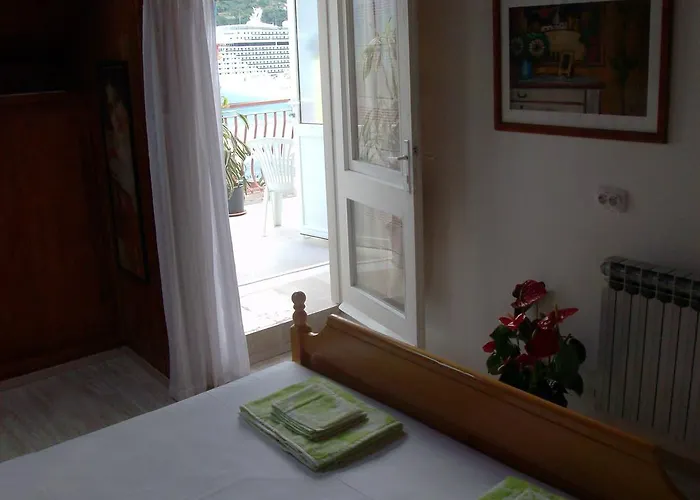 Saint Ursula Guest house 2*